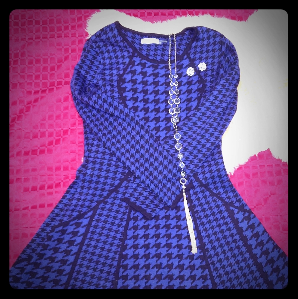 EUC Clavin Klein Houndstooth Sweater Dress Size L
